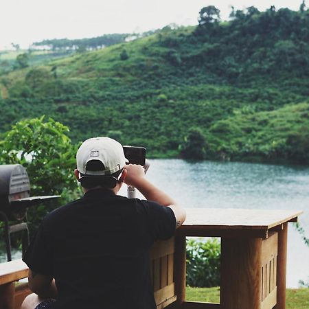 Nha Bao La - Ho Dak Long Thuong Hotell Bảo Lộc Eksteriør bilde